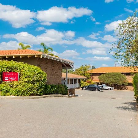 ホテル ナイトキャップ アット ワンネルー タバーン Wanneroo エクステリア 写真